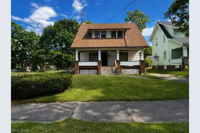 144 E Lucius Avenue, Youngstown, OH 44507 - Photo 1