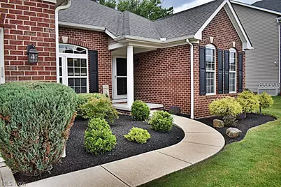 5670 W Longridge Drive, Green Hills, OH 44131 - Photo 3