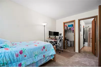 2002 Stoney Run Circle, Grandview Heights, OH 44147 - Photo 21