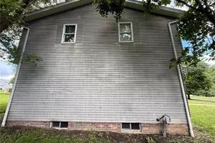 2116 Overcrest St, Alliance, OH 44601 - Photo 7