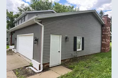 2116 Overcrest Street, Alliance, OH 44601 - Photo 9