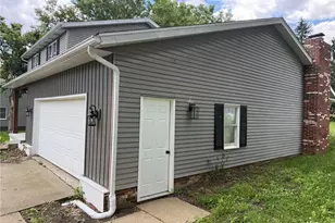 2116 Overcrest St, Alliance, OH 44601 - Photo 9