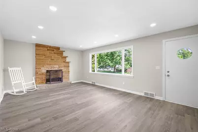 1410 48th Street NW, Canton, OH 44709 - Photo 3
