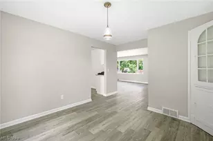 1410 48th St NW, Canton, OH 44709 - Photo 9