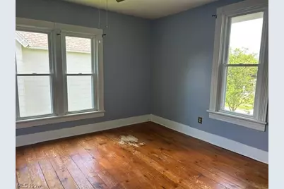 90 S Linwood Avenue, Norwalk, OH 44857 - Photo 7