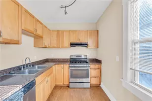 1949 W 54th St, Loveland, OH 44102 - Photo 35