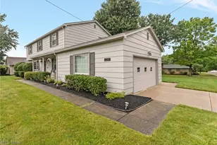 680 Forest-Ridge Dr, Youngstown, OH 44512 - Photo 3