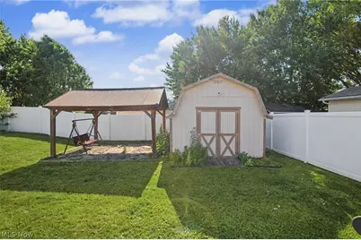 3300 Meanderwood Drive, Canfield, OH 44406 - Photo 25