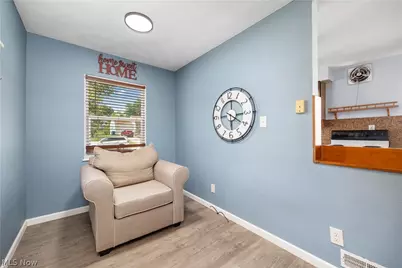 130 Roger Avenue, Bellevue, OH 44811 - Photo 5