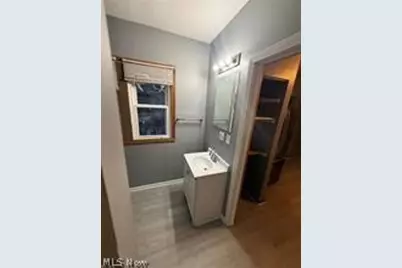 2518 11th Street NW, Canton, OH 44708 - Photo 5