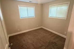 5976 Reynolds Rd, Mentor on the Lake, OH 44060 - Photo 11