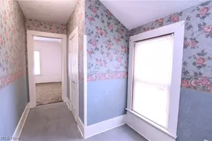 25 31st St SW, Barberton, OH 44203 - Photo 21
