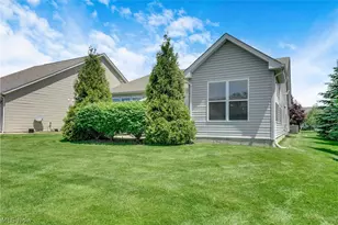 8024 Parkcroft Dr, Mentor, OH 44060 - Photo 23