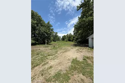 201 15th Street SE, Canton, OH 44707 - Photo 3