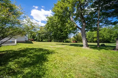 7988 Wright Road, Grandview Heights, OH 44147 - Photo 7