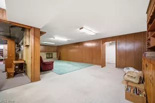 7988 Wright Rd, Grandview Heights, OH 44147 - Photo 29