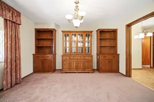 7988 Wright Rd, Grandview Heights, OH 44147 - Photo 11