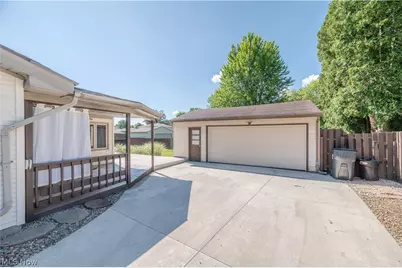 3659 Johnson Court, Canfield, OH 44406 - Photo 7
