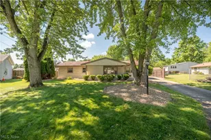 3659 Johnson Ct, Canfield, OH 44406 - Photo 3