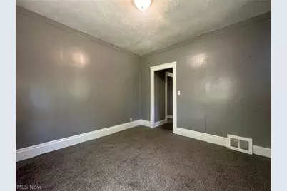 875 E 131st Street, Loveland, OH 44108 - Photo 11