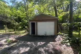 875 E 131st St, Loveland, OH 44108 - Photo 25