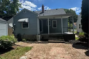 1646 Oakwood Ave, Akron, OH 44301 - Photo 3