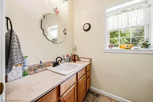 10401 Darrow Rd, Vermilion, OH 44089 - Photo 23
