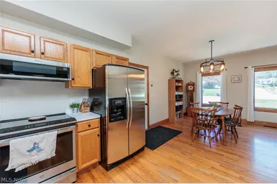 390 Southeast Avenue, Tallmadge, OH 44278 - Photo 11