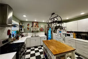 250 Malden St, Akron, OH 44313 - Photo 11