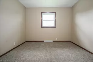 135 Pine Ln, Barnesville, OH 43713 - Photo 15