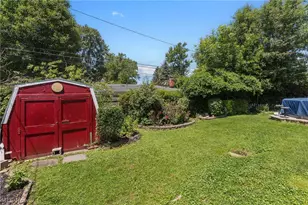 154 Fairfield Rd, Avon Lake, OH 44012 - Photo 9