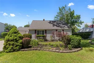 154 Fairfield Rd, Avon Lake, OH 44012 - Photo 5