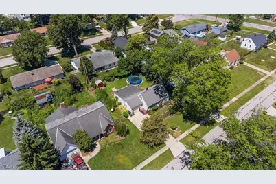 154 Fairfield Road, Avon Lake, OH 44012 - Photo 49