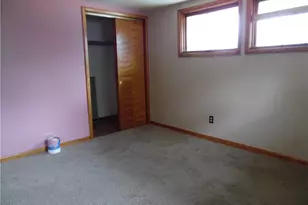 211 Clara Ct, Louisville, OH 44641 - Photo 13
