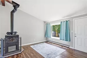 8870 N Spring Valley Park Dr, Chagrin Falls, OH 44023 - Photo 23