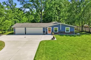 8870 N Spring Valley Park Dr, Chagrin Falls, OH 44023 - Photo 33