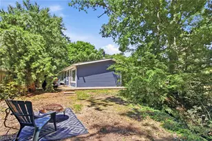 8870 N Spring Valley Park Dr, Chagrin Falls, OH 44023 - Photo 41