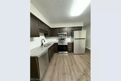 975 Substation Road, Brunswick, OH 44212 - Photo 7