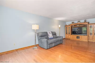 502 Farr Avenue, Wadsworth, OH 44281 - Photo 5