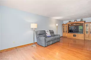 502 Farr Ave, Wadsworth, OH 44281 - Photo 5