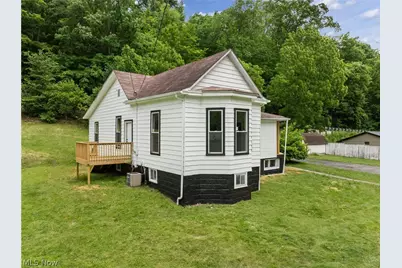 56775 Colerain Pike, Martins Ferry, OH 43935 - Photo 3