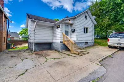 1932 Manchester Road, Akron, OH 44314 - Photo 21
