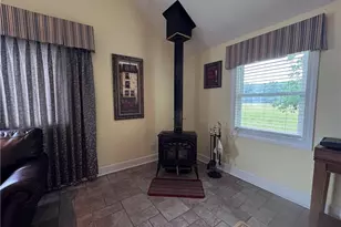 10803 Kile Rd, Chardon, OH 44024 - Photo 9
