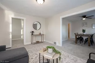 12617 Hirst Ave, Loveland, OH 44135 - Photo 5