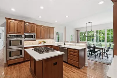 312 Aberdeen Lane, Aurora, OH 44202 - Photo 13