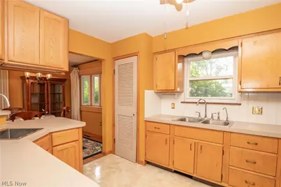 942 El Dorado Drive, Akron, OH 44319 - Photo 11