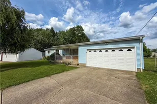 53 Memorial Cir, Campbell, OH 44405 - Photo 3