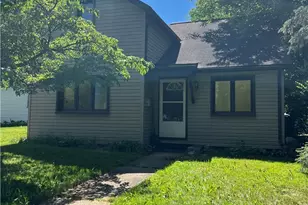 304 E 4th St, Dover, OH 44622 - Photo 3