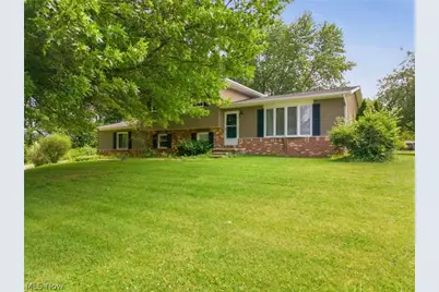 8694 Lansdale Avenue NW, North Canton, OH 44720 - Photo 1