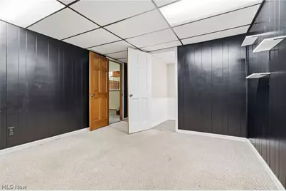 8694 Lansdale Avenue NW, North Canton, OH 44720 - Photo 23
